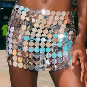 Pretty Little Thing Silver Sequinced Body Chain Mini Skirt Sz M/L